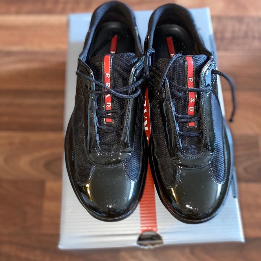 Authentic Prada Womens Black Patent Leather